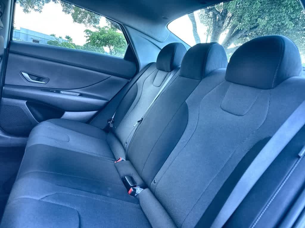 Used 2026 Fluid Metal Hyundai SE image 22