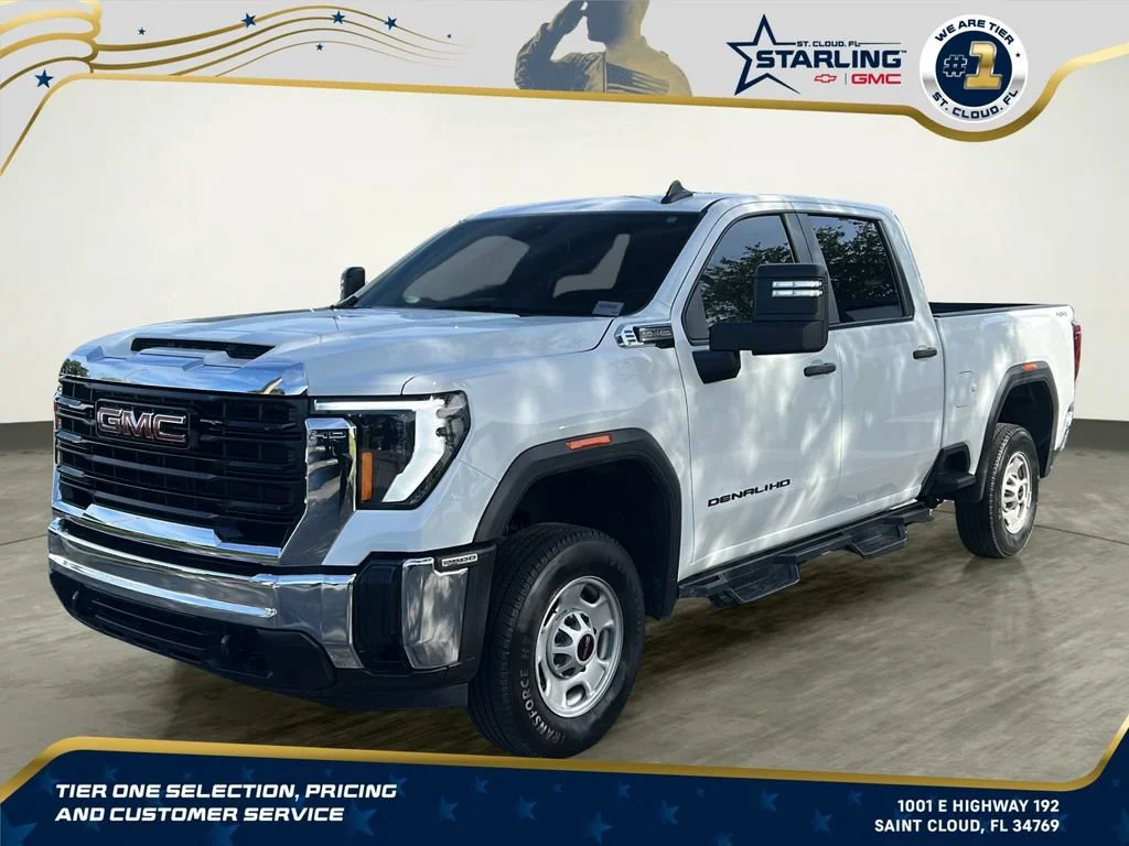 2024 GMC Sierra 4WD Crew Cab Standard Box Pro's photo