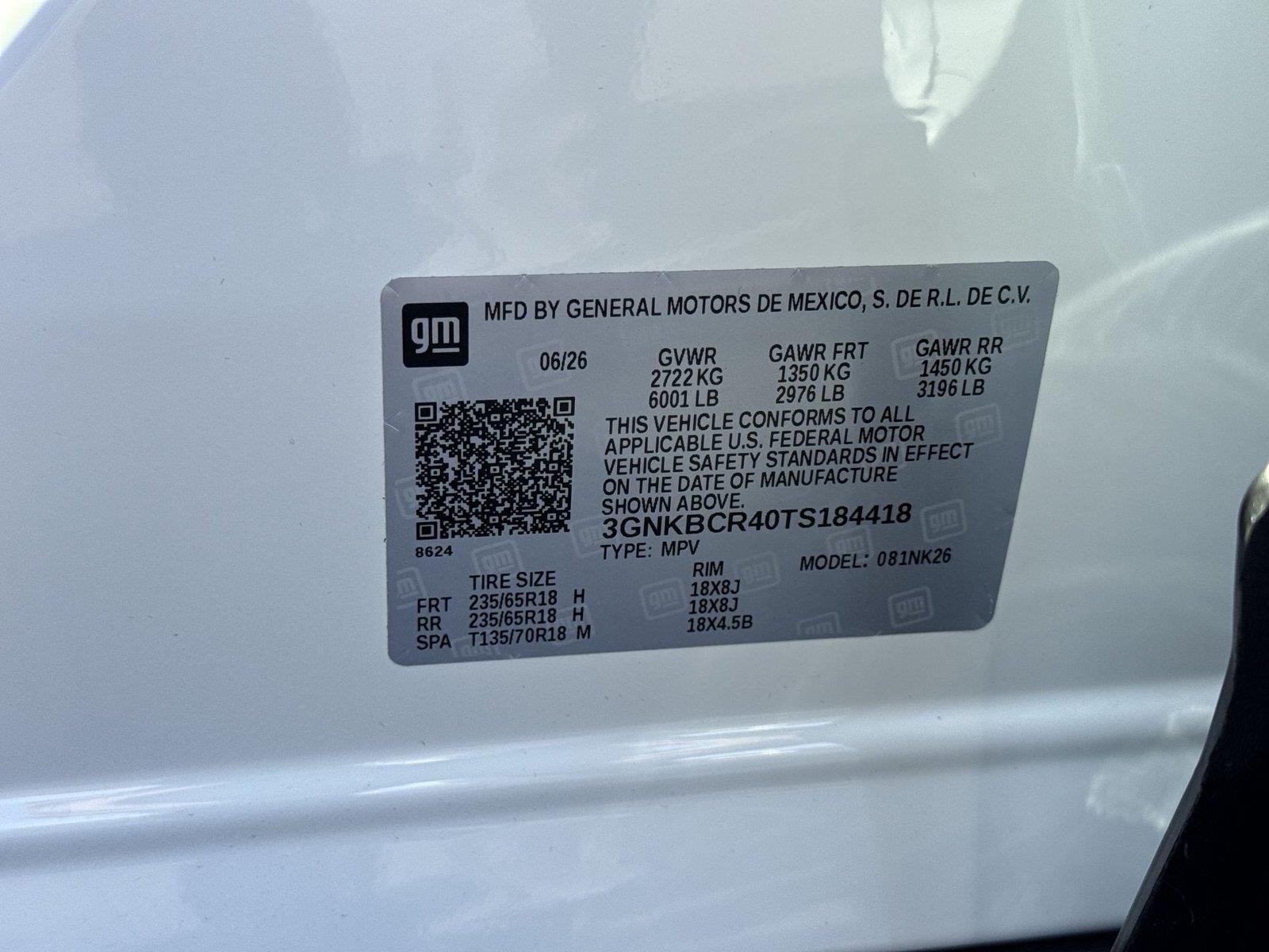 New 2026 Summit White Chevrolet 2LT image 40