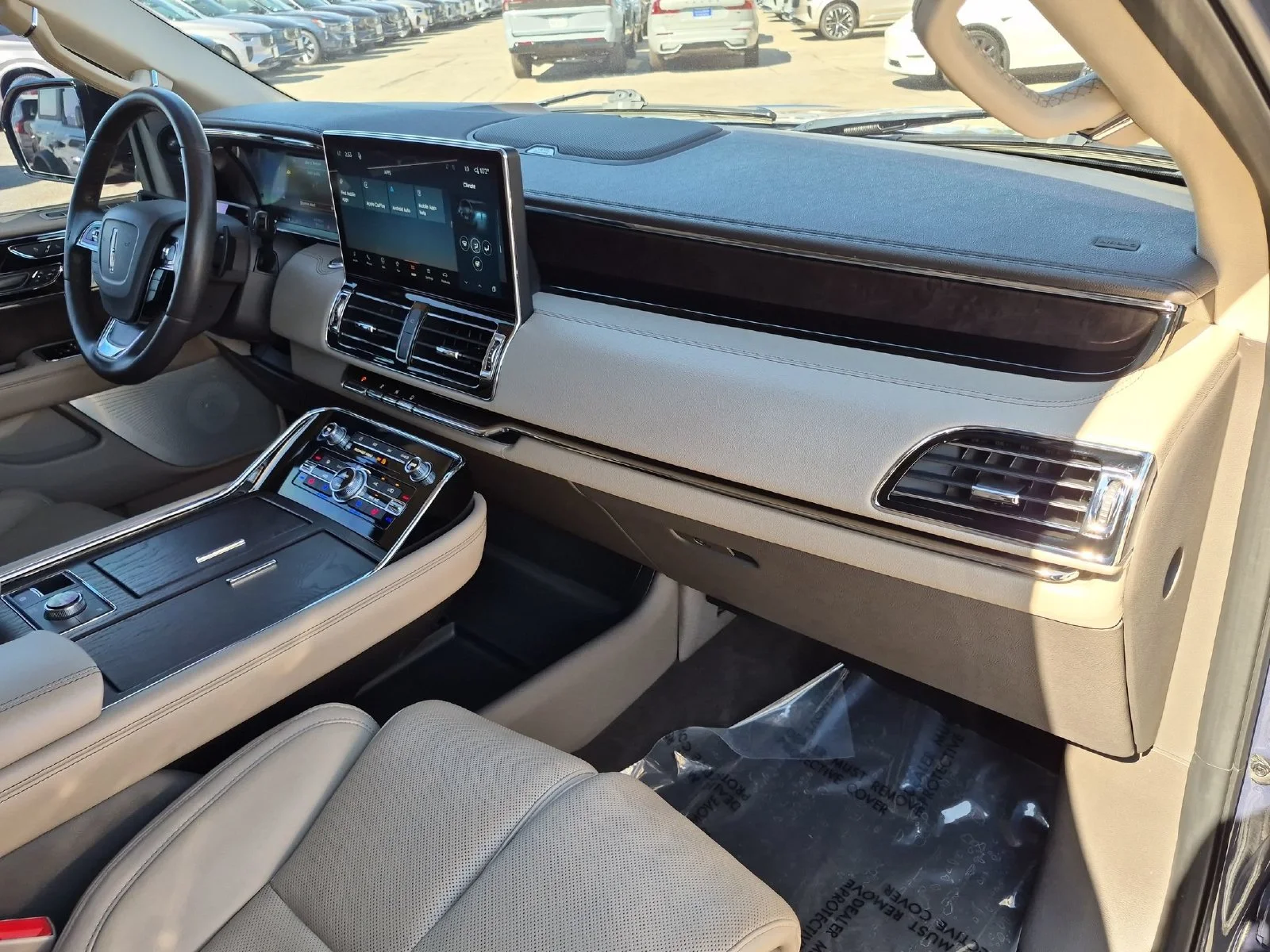 Used 2023 Blue Lincoln Reserve image 26