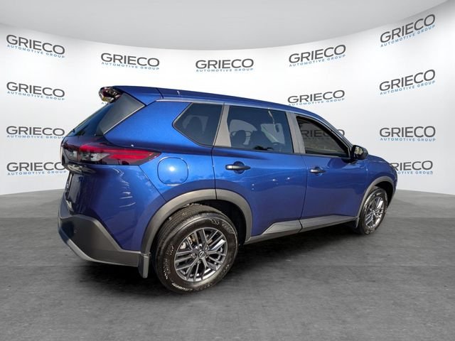 Used 2023 Blue Nissan S image 7