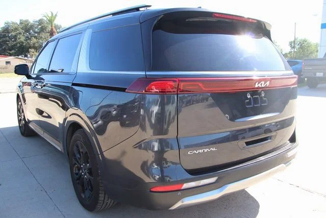 2023 Kia Carnival SX Prestige - Photo 8