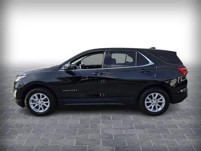Used 2020 Mosaic Black Metallic Chevrolet LT image 4