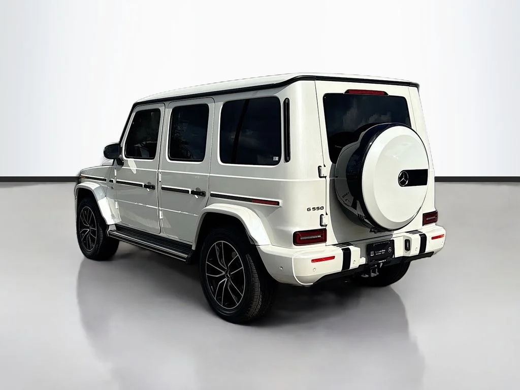 Used 2021 designo Diamond White Metallic Mercedes-Benz G 550 image 5
