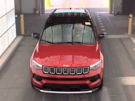 Used 2025 Jeep Compass Limited with VIN 3C4NJDCN6ST527158 for sale in Kansas City