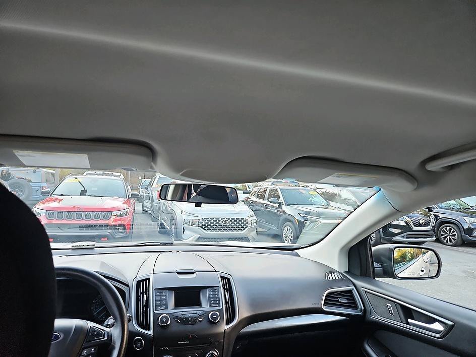 Used 2016 Ingot Silver Ford SE image 19