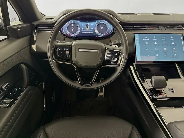 Certified Used 2025 Gray Land Rover Dynamic SE image 25