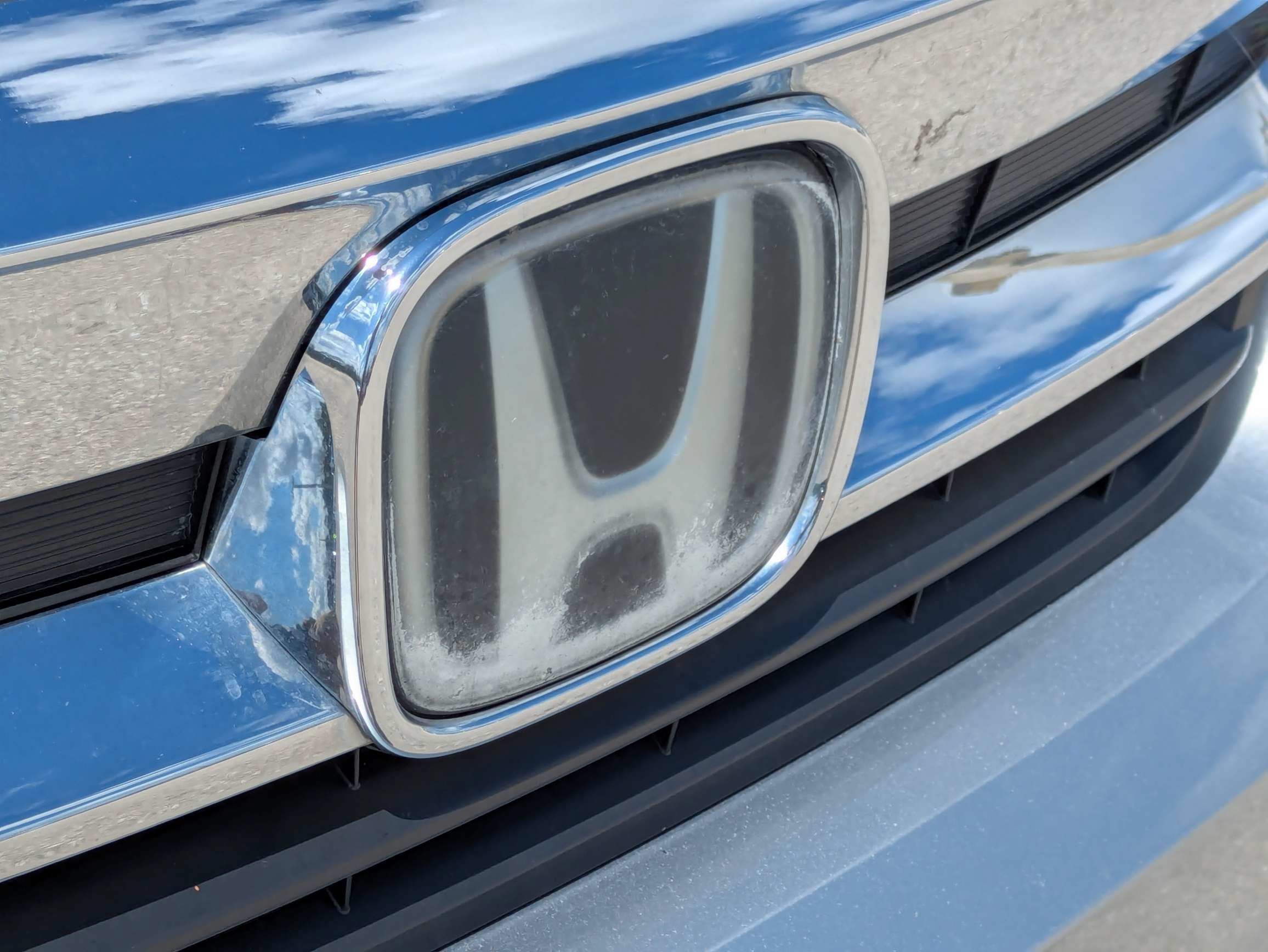 Used 2020 Lunar Silver Metallic Honda EX-L image 14