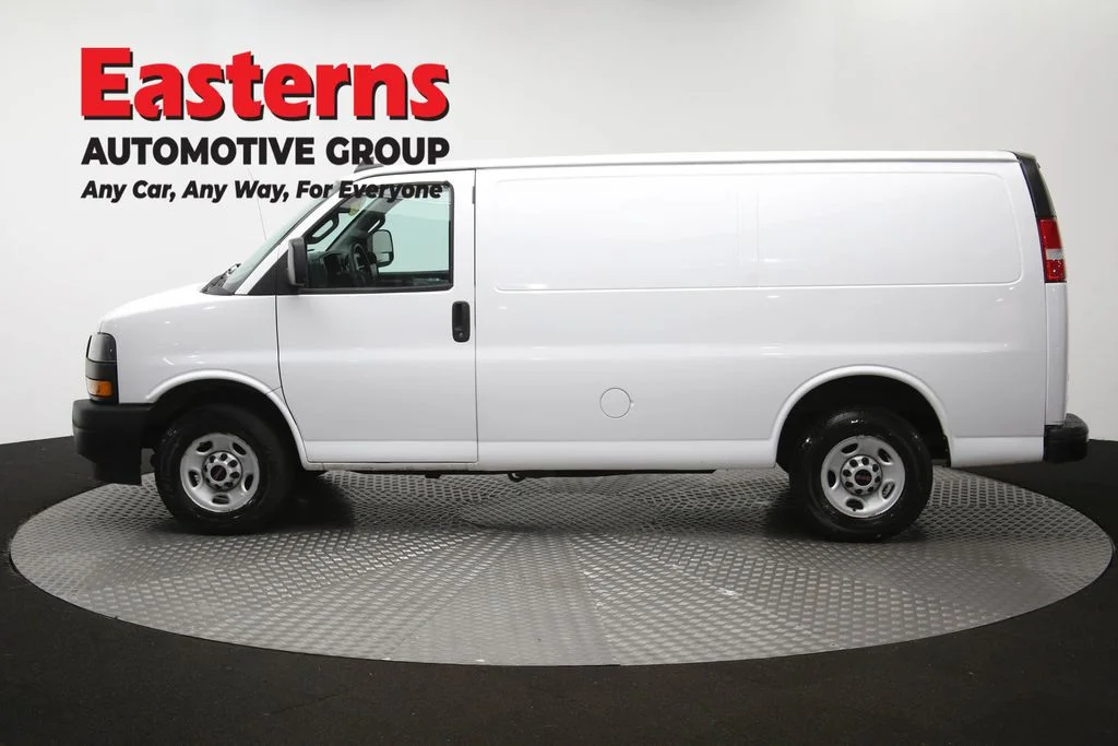 Used 2022 White GMC Work Van image 53