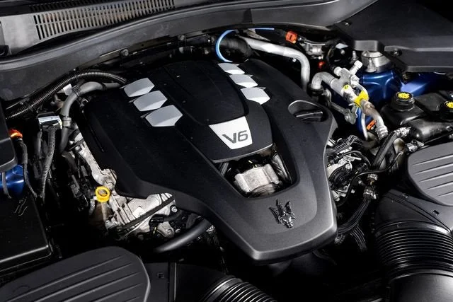 Used 2023 Blue Maserati GT image 11