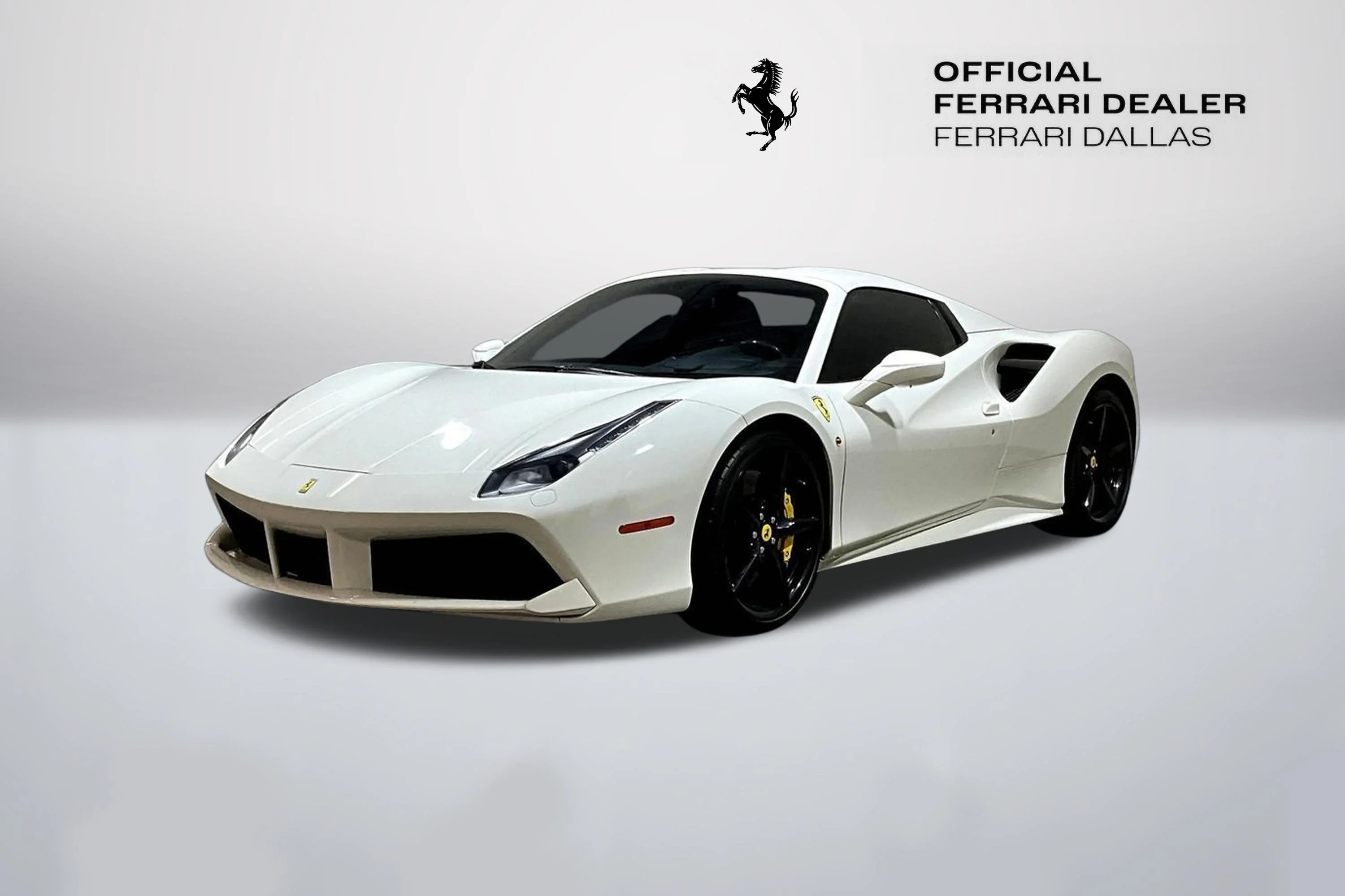 Used 2019 Bianco Avus Ferrari  image 3