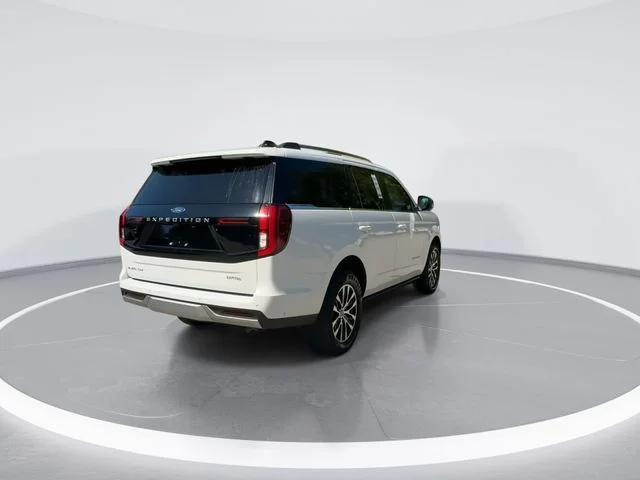 Used 2025 White Ford Platinum image 8