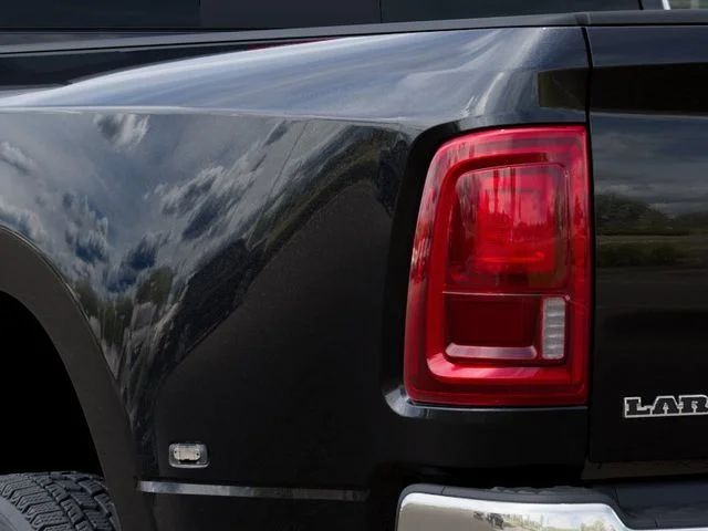 New 2026 Diamond Black Crystal Pearl-Coat Exterior Paint RAM Laramie image 9
