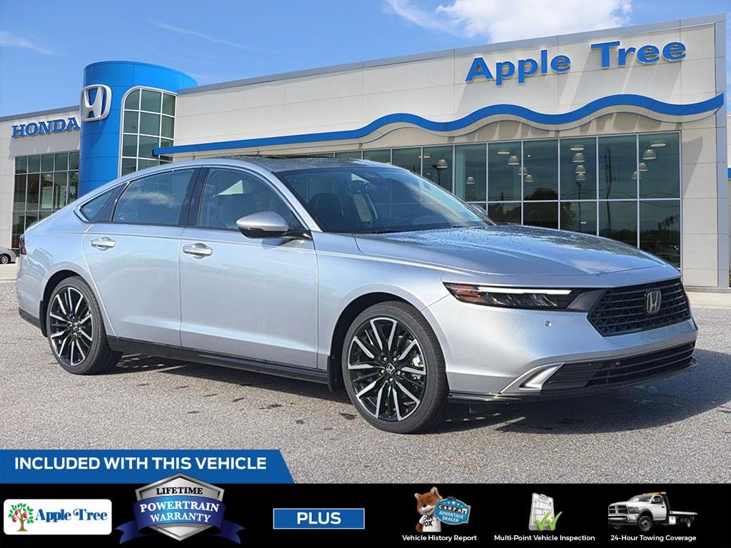 New 2026 Solar Silver Metallic Honda Touring image 2