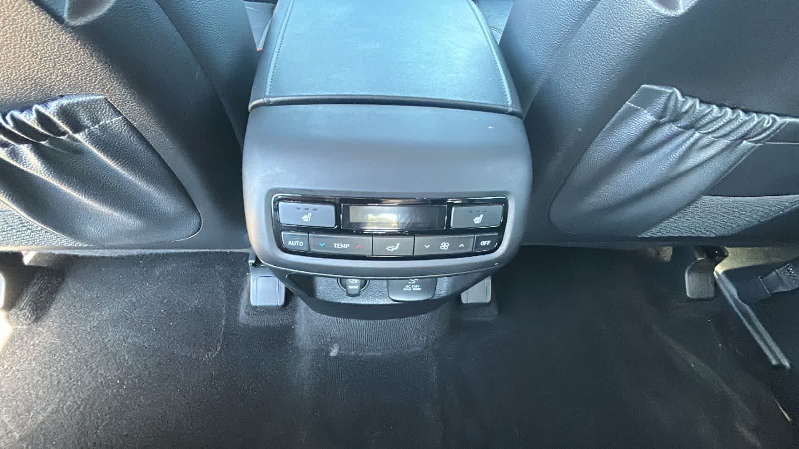 Used 2020 Becketts Black Hyundai SEL image 25