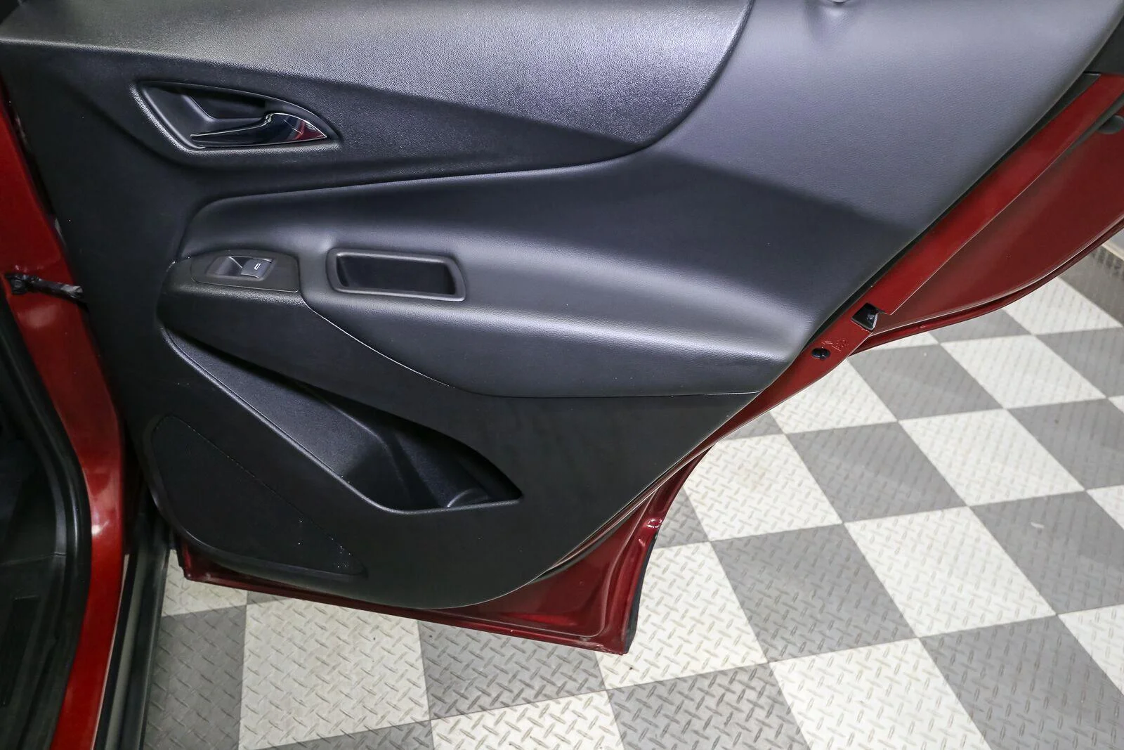 Used 2020 Cajun Red Tintcoat Chevrolet LT image 23