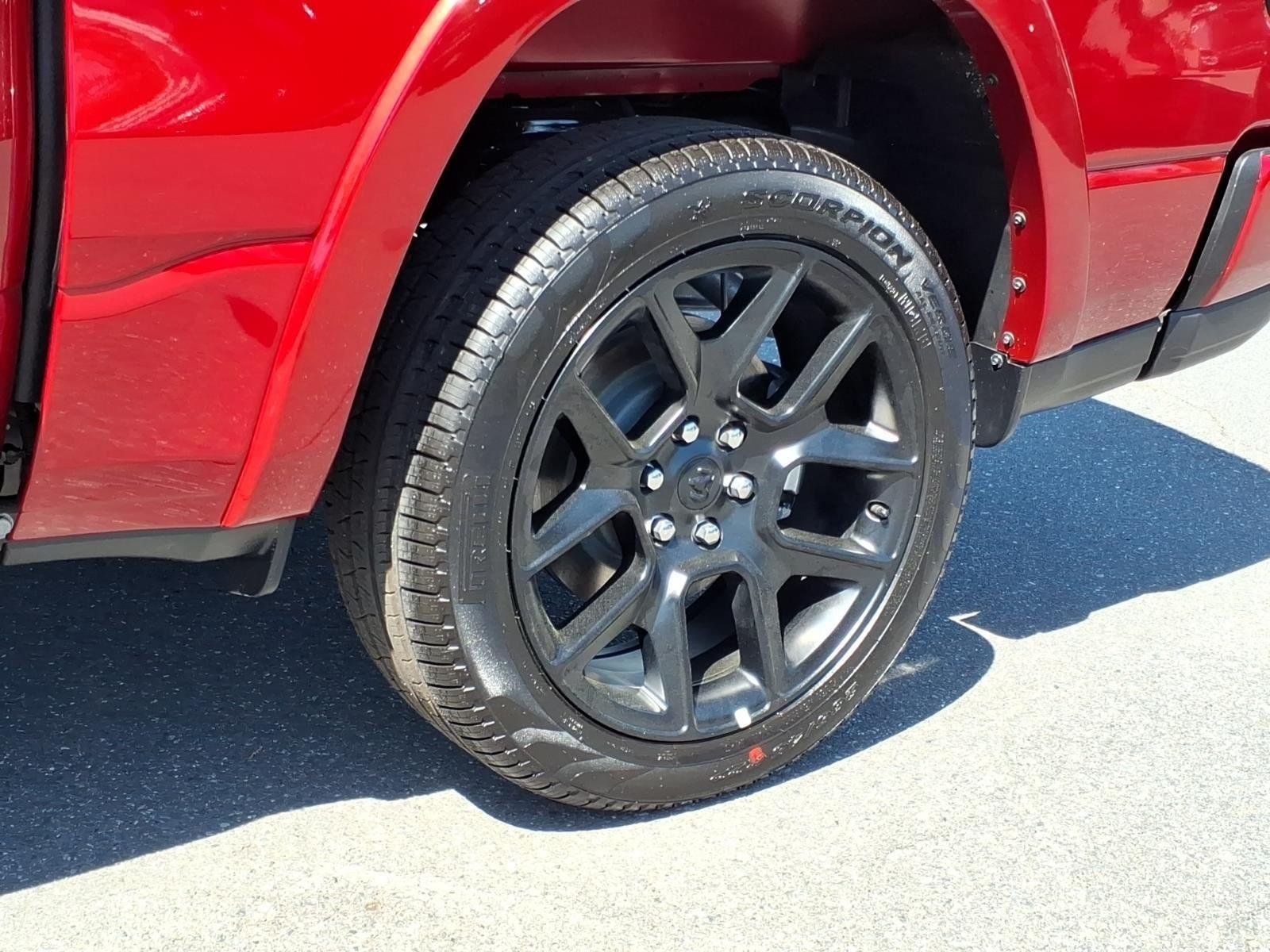New 2026 Molten Red Pearl-Coat Exterior Paint RAM Laramie image 11