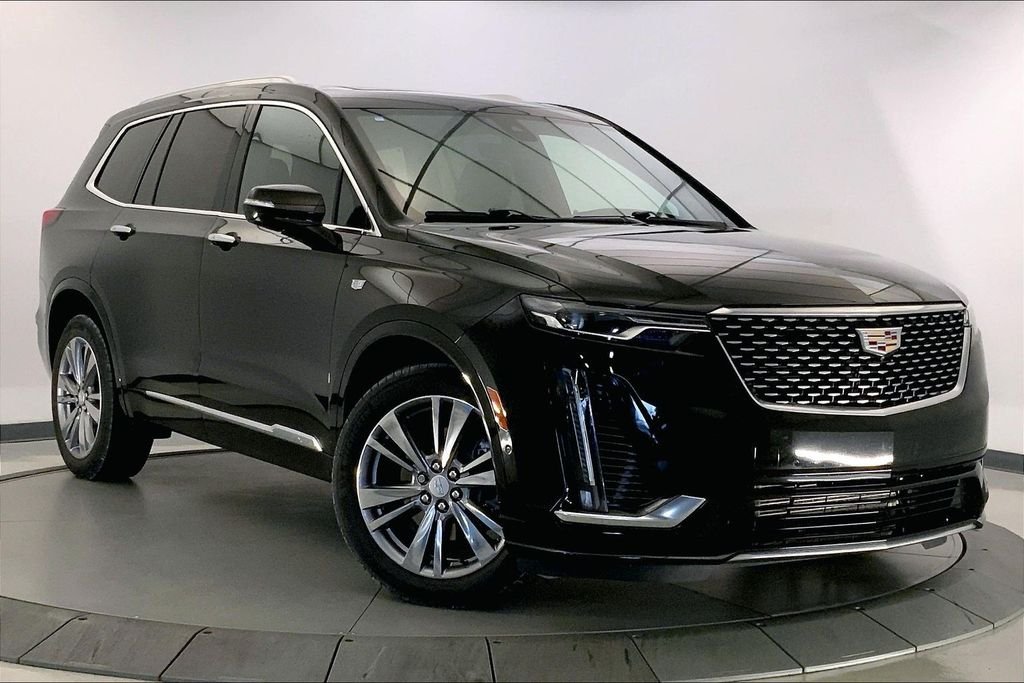 Used 2023 Black Metallic Cadillac Premium Luxury image 33