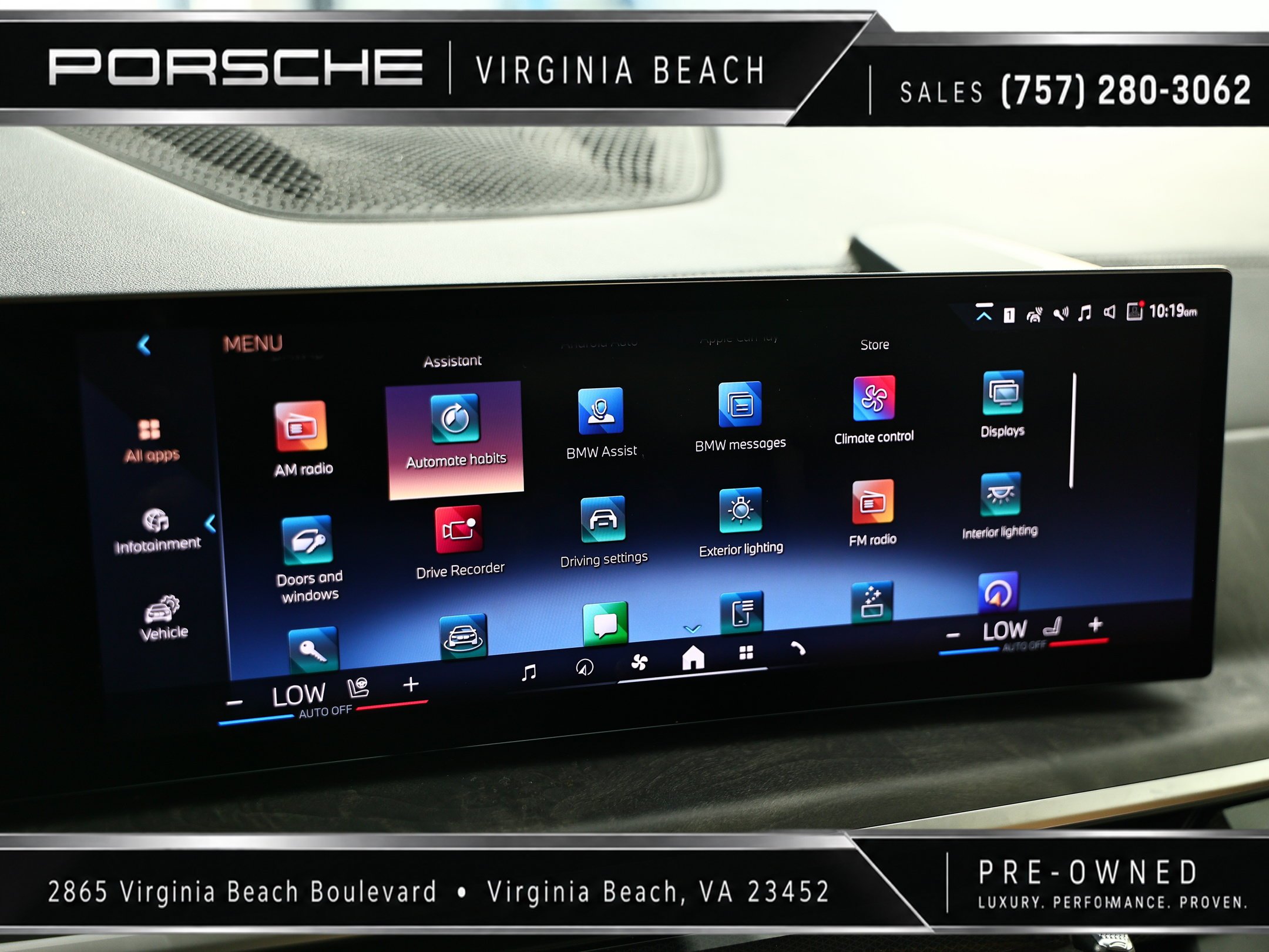 Used 2025 Black BMW xDrive40i image 38