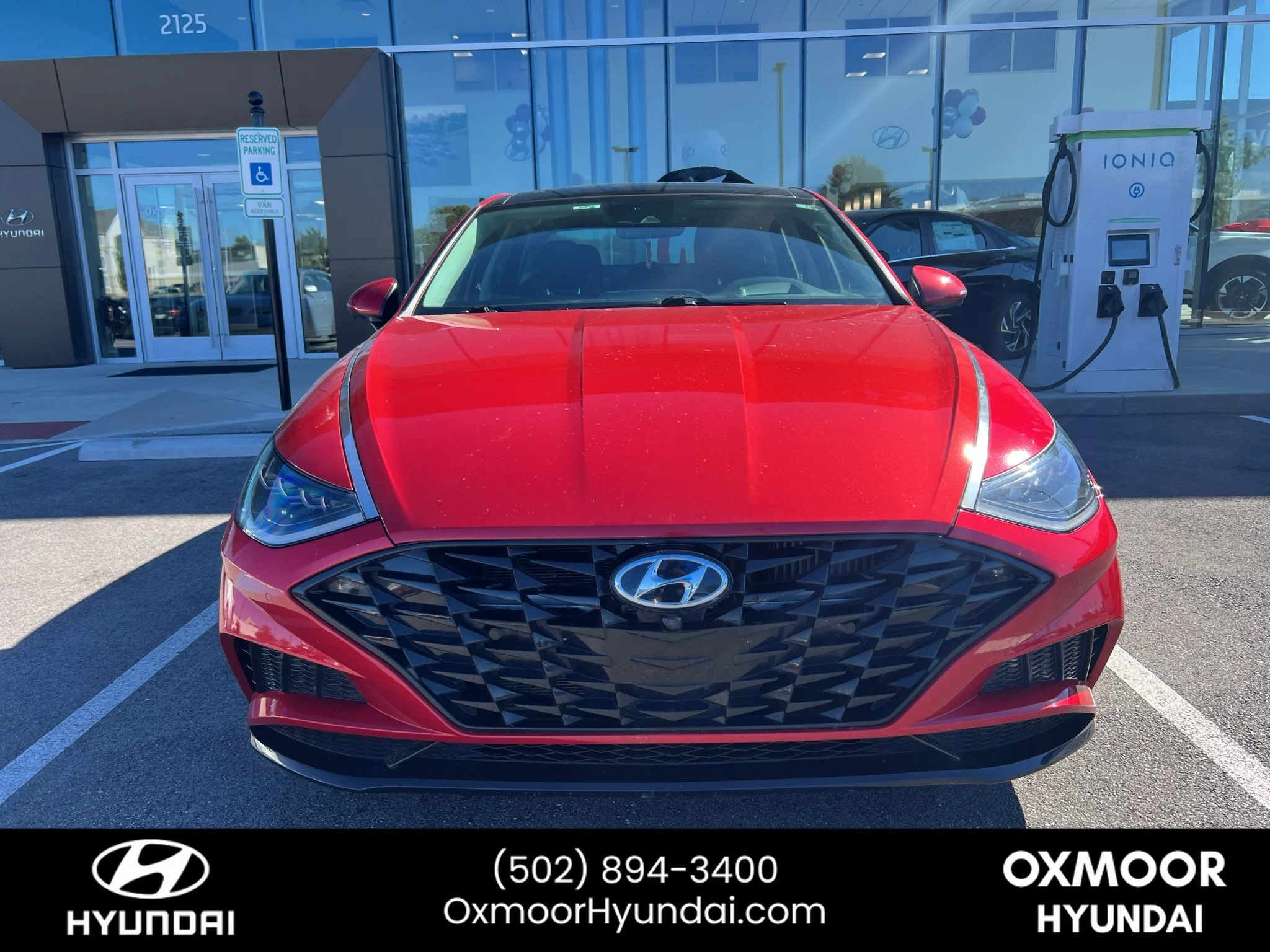 Used 2020 Calypso Red Hyundai Limited image 3