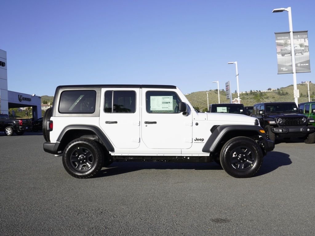New 2026 Bright White Clear-Coat Exterior Paint Jeep Sport image 2