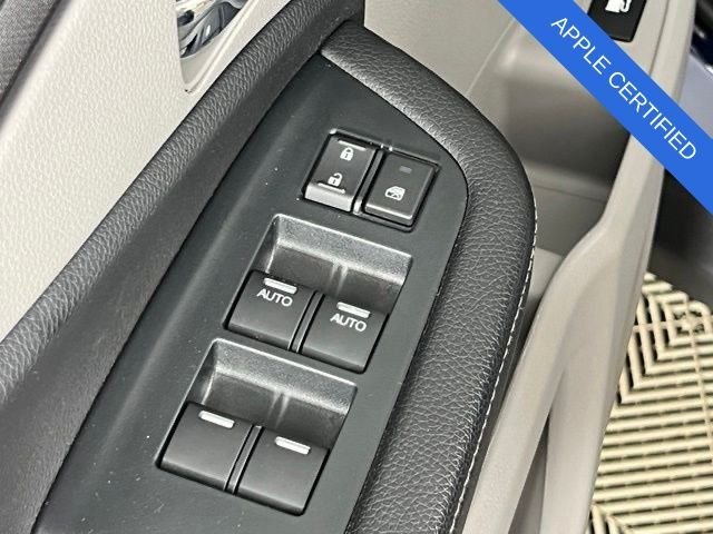 Used 2023 Obsidian Blue Honda RTL-E image 18