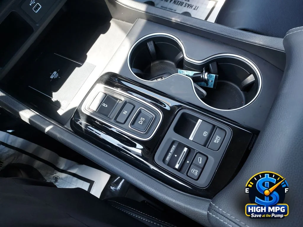 2023 Honda Pilot Touring - Photo 14