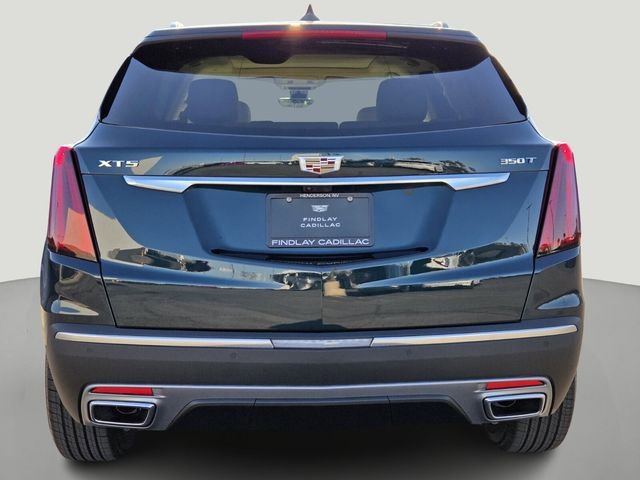 2026 Cadillac XT5 Premium Luxury - Photo 3