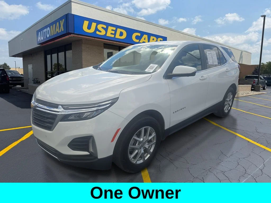 Used 2023 Summit White Chevrolet LT image 1