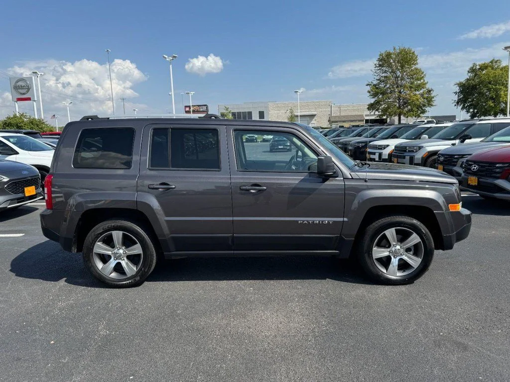 Used 2016 Jeep Patriot High Altitude Edition with VIN 1C4NJPFA9GD748566 for sale in St. Peters, MO