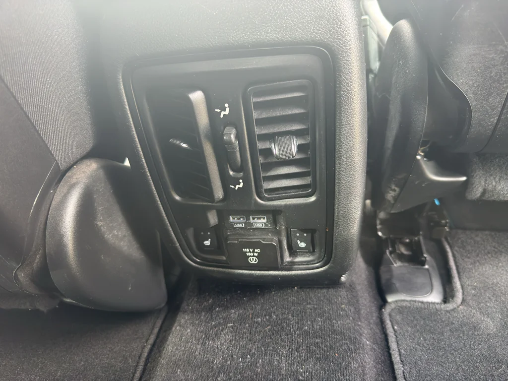 Used 2021 Vice White Dodge R/T image 16