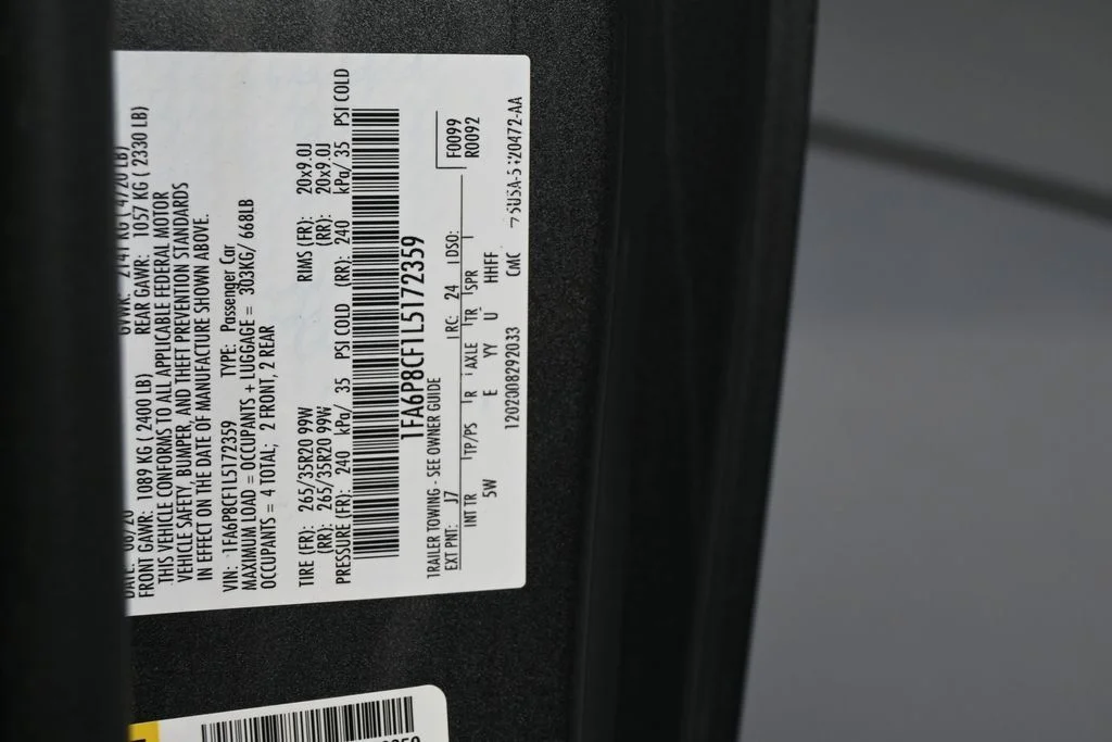 Used 2020 Magnetic Ford GT Premium image 18