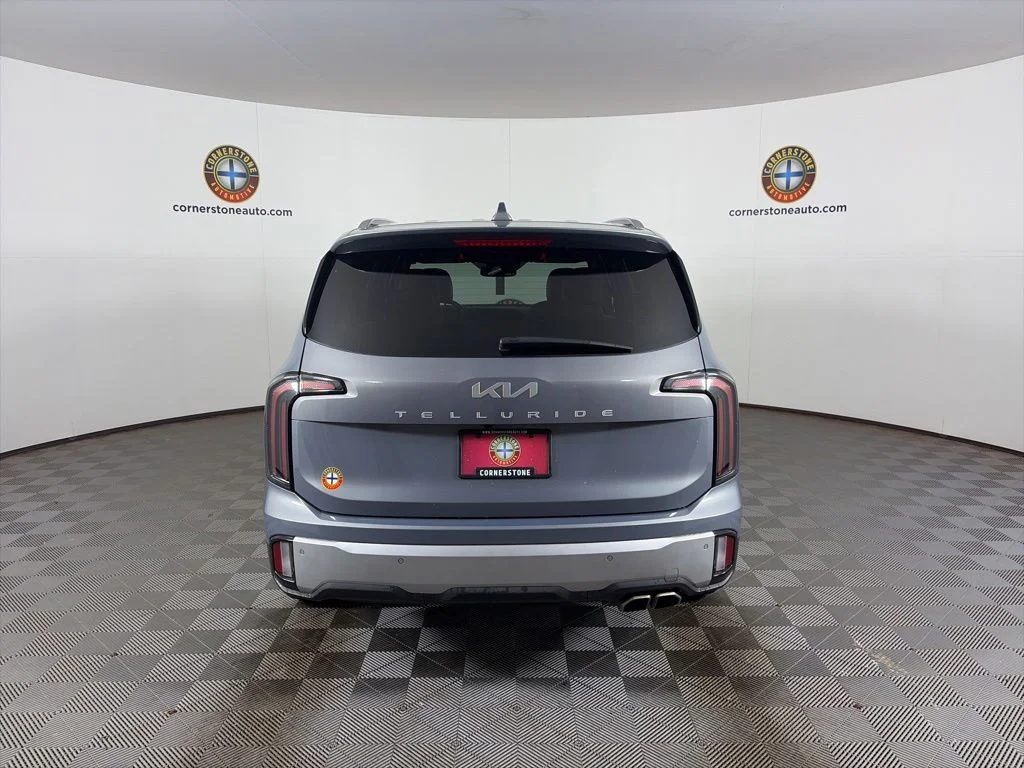 Used 2024 Kia Telluride SX with VIN 5XYP54GCXRG453072 for sale in Elk River, Minnesota