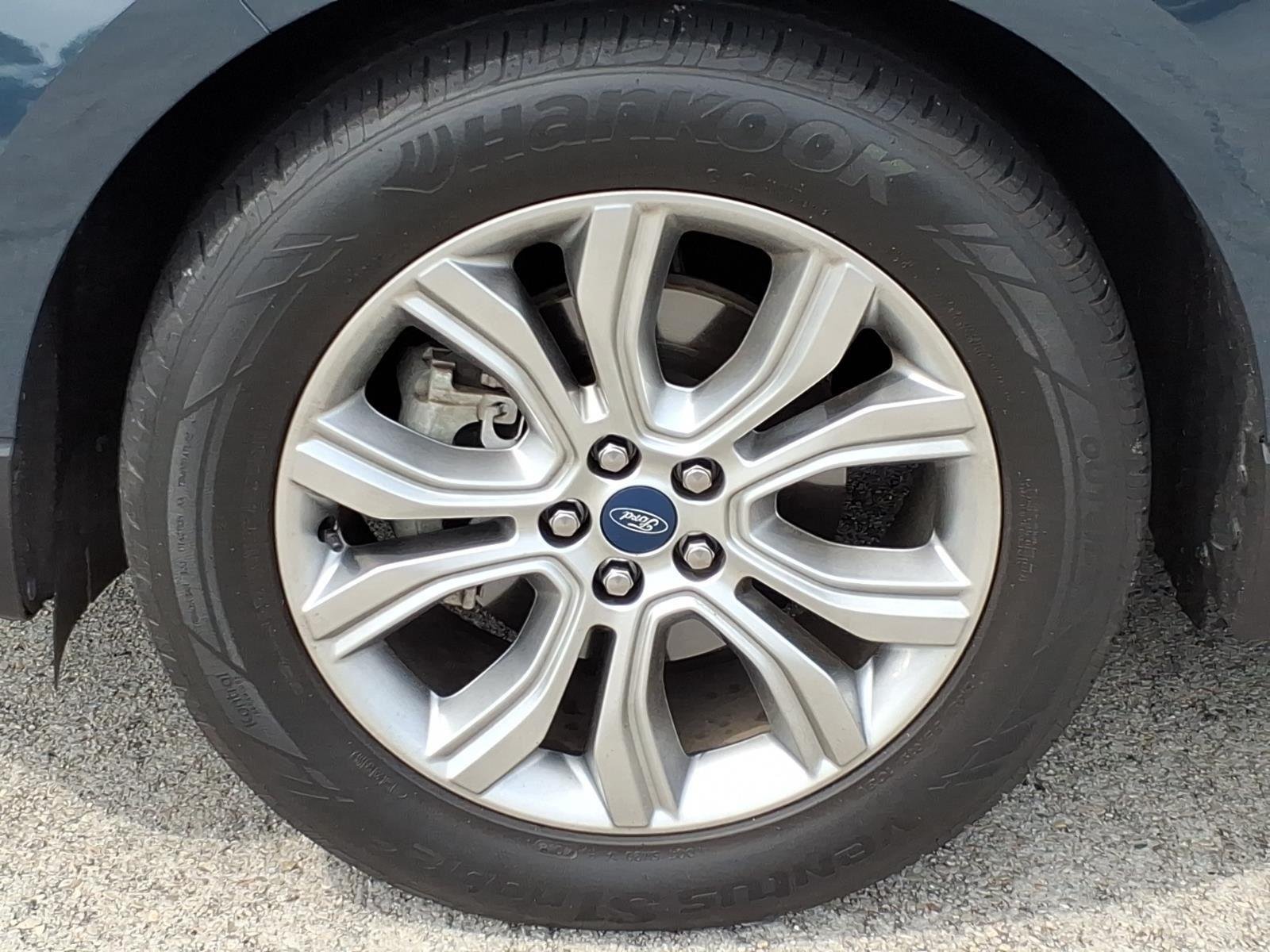 Used 2019 Baltic Sea Green Metallic Ford Titanium image 4