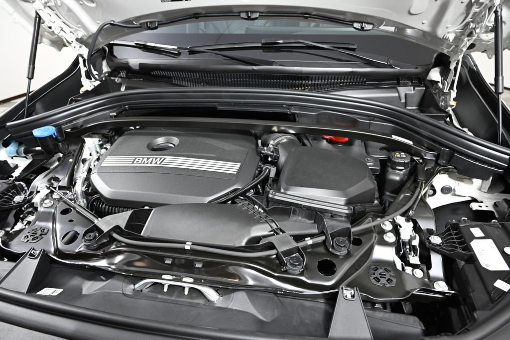 2026 BMW X1 28i - Photo 27