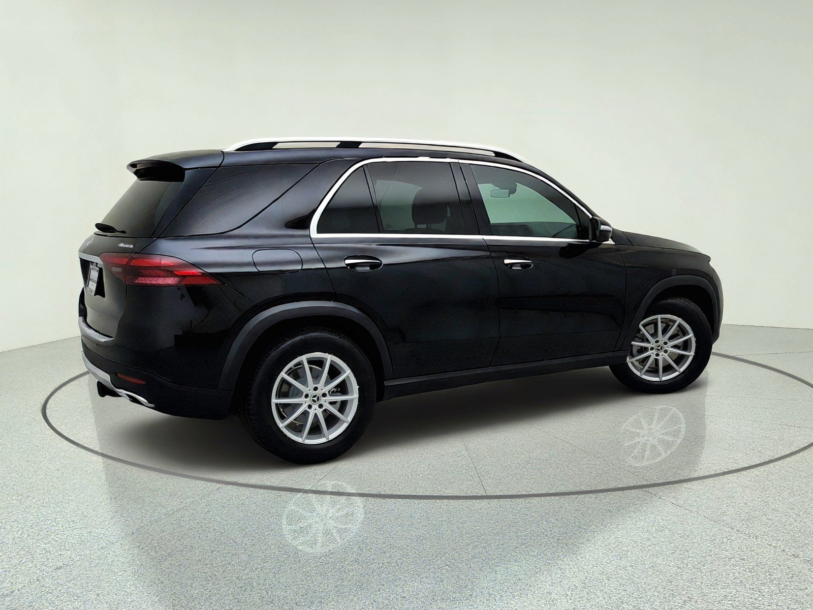 Certified Used 2026 Obsidian Black Metallic Mercedes-Benz GLE 350 image 8