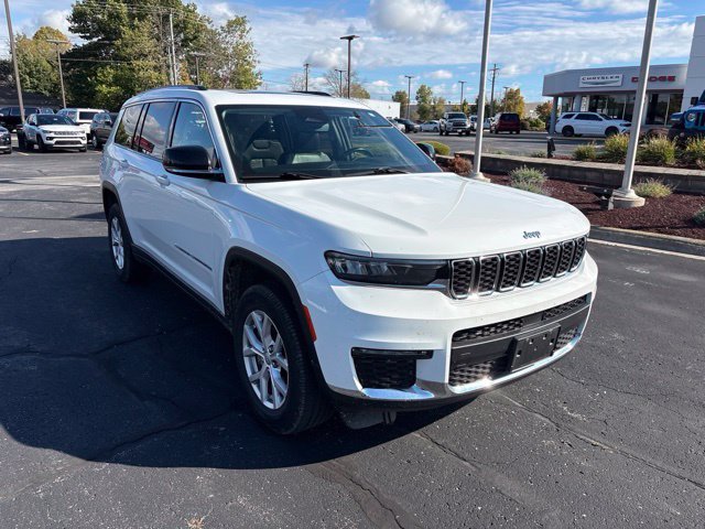 Used 2021 Bright White Clearcoat Jeep Limited image 11