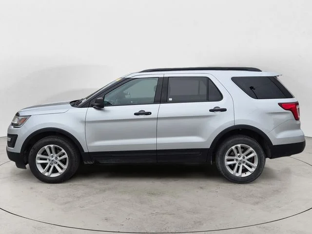 Used 2017 Ingot Silver Ford Base image 8