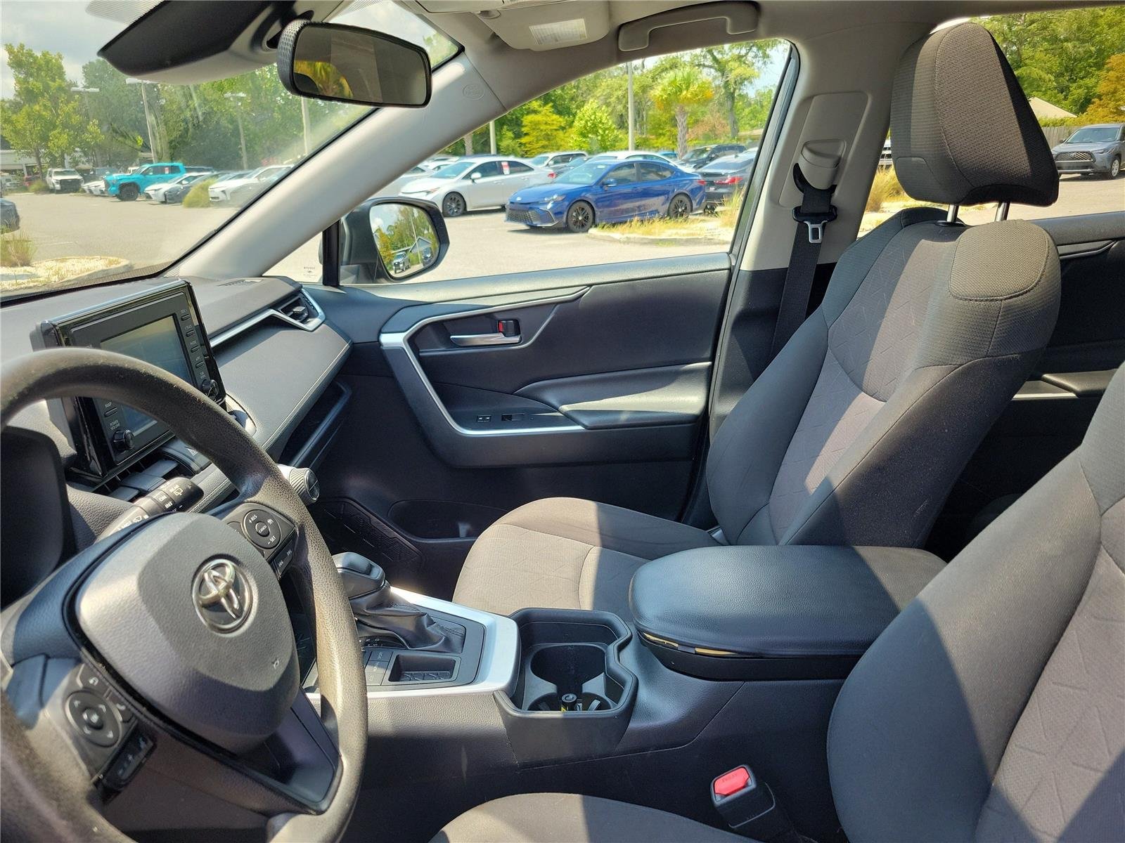 Used 2019 Magnetic Gray Metallic Toyota XLE image 19