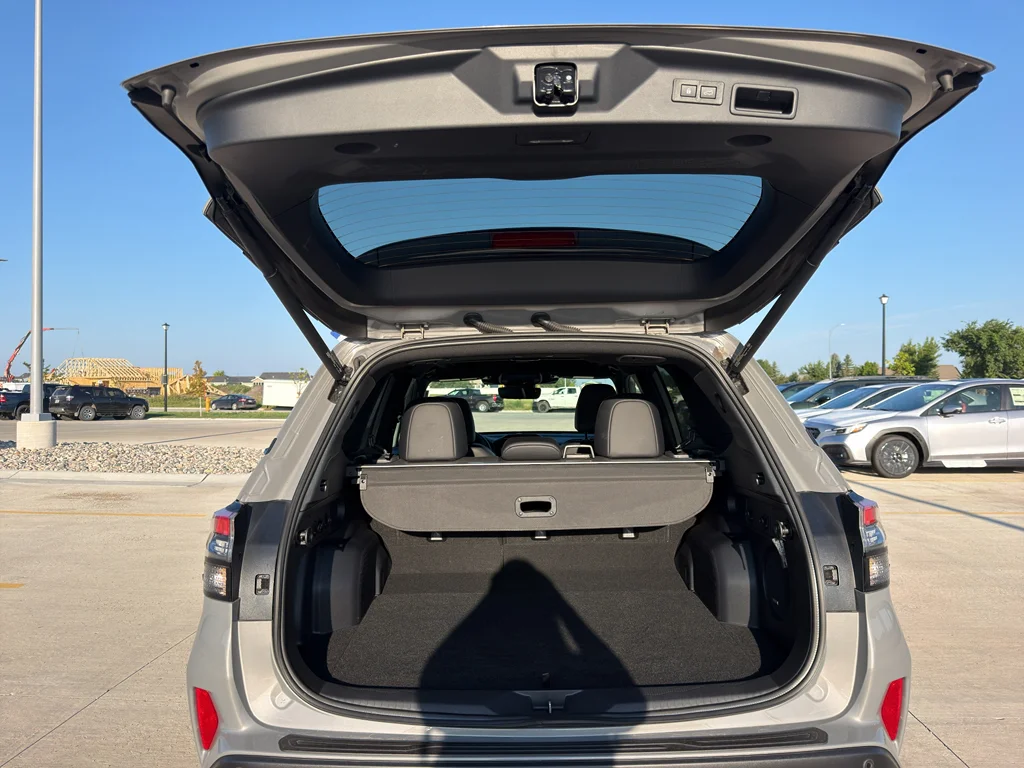 Used 2026 RIVER ROCK PEARL Subaru Sport image 7