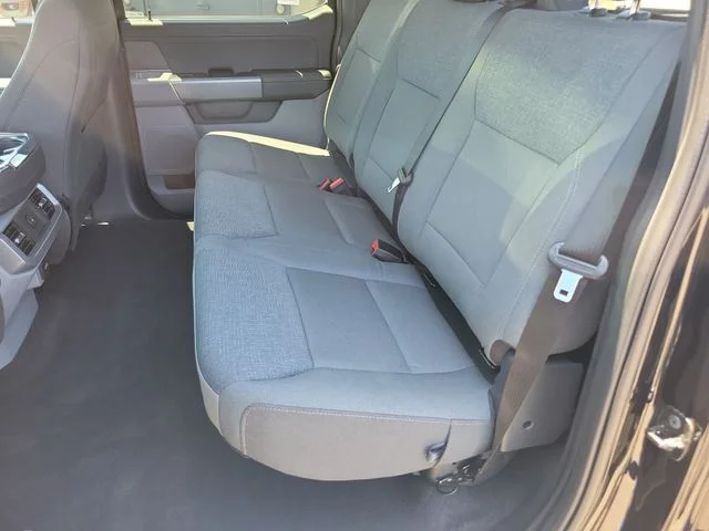 New 2026 Agate Black Metallic Ford XLT image 18