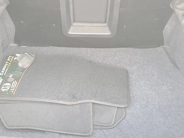 Used 2024  Mitsubishi ES image 8