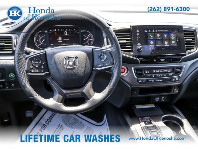Certified Used 2023 Crystal Black Pearl Honda AWD EX-L image 15