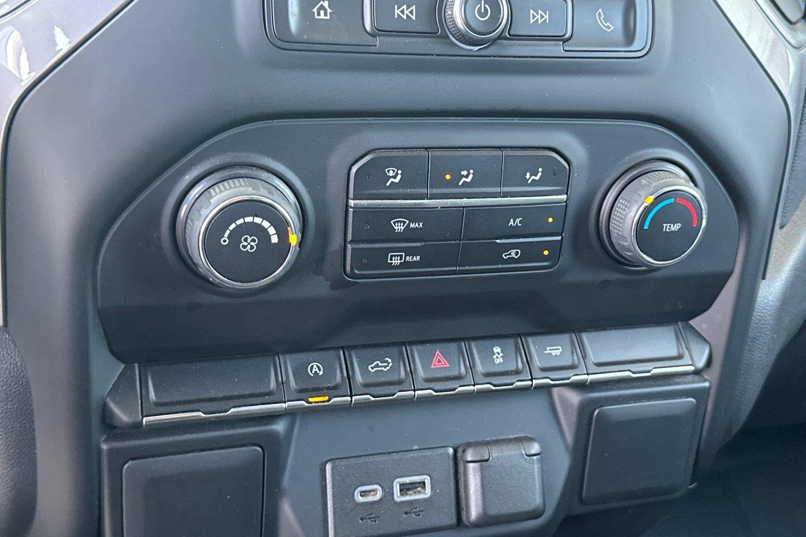 Used 2022 Northsky Blue Metallic Chevrolet Custom image 19