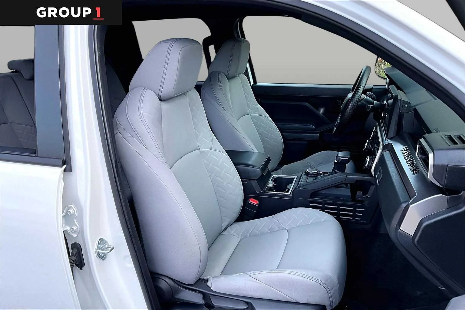 Certified Used 2025 Ice Cap Toyota SR5 image 7
