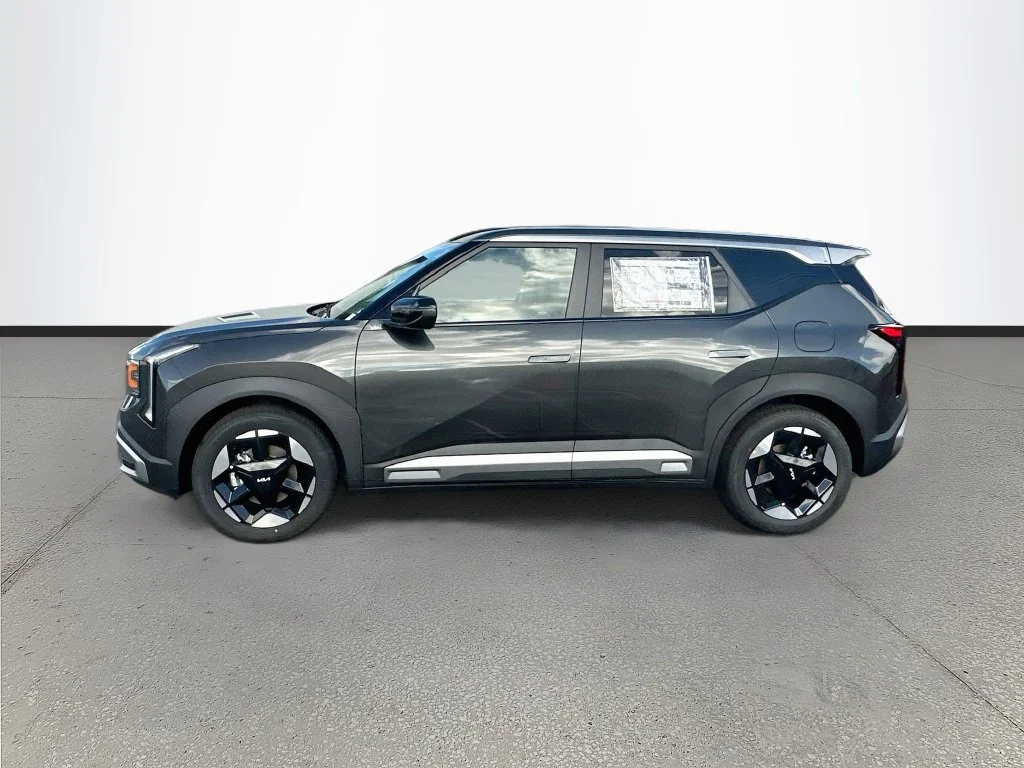 New 2027 Interstellar Gray Kia S image 4