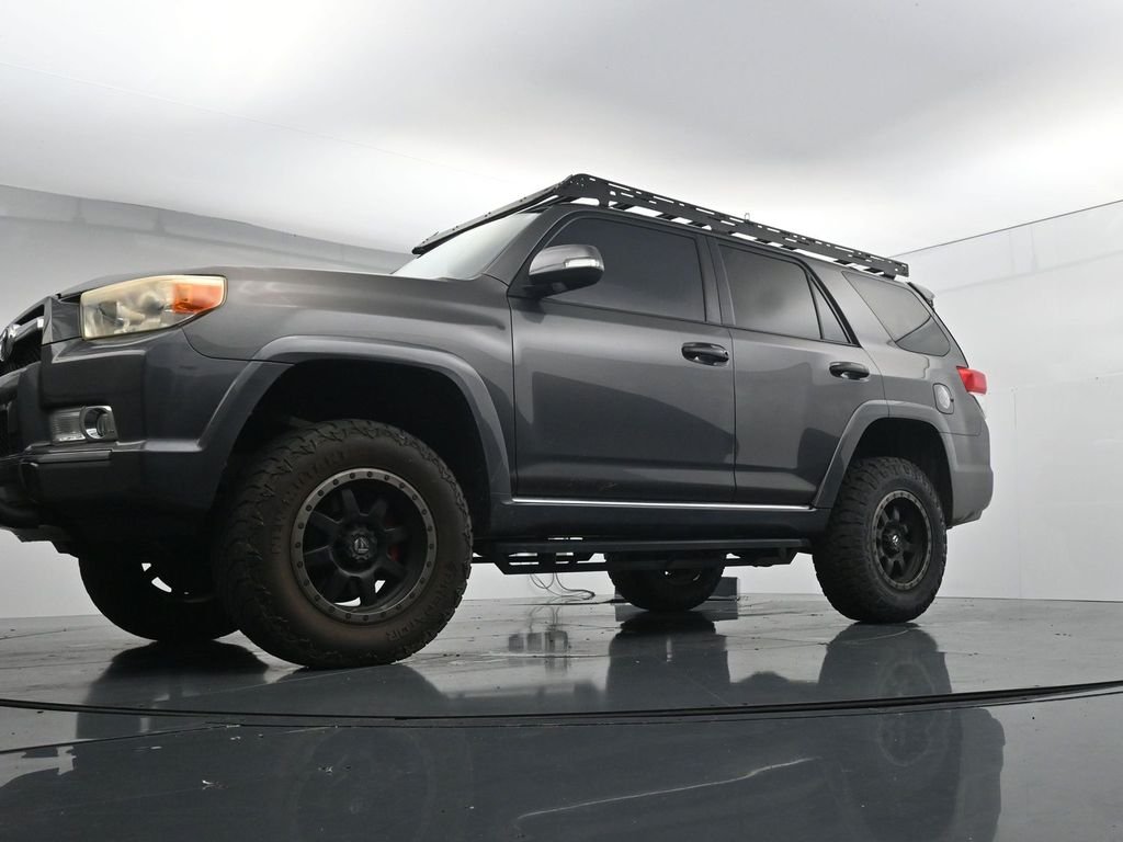 Used 2010 Gray Toyota SR5 image 20