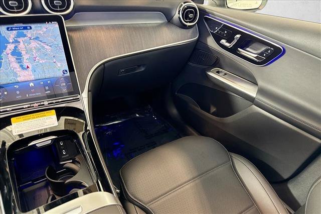 New 2026 Polar White Mercedes-Benz GLC 300 image 51