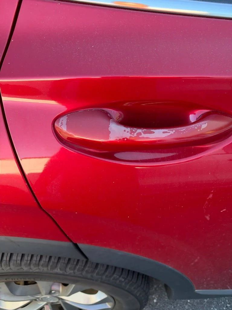 Used 2020 Red Hyundai SE image 13
