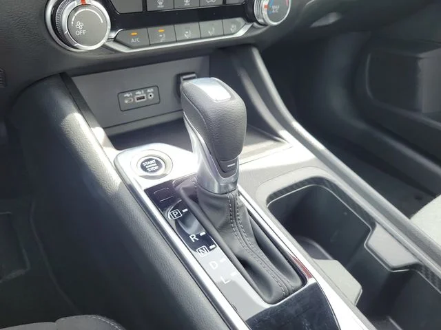 Certified Used 2023 White Nissan SV image 23